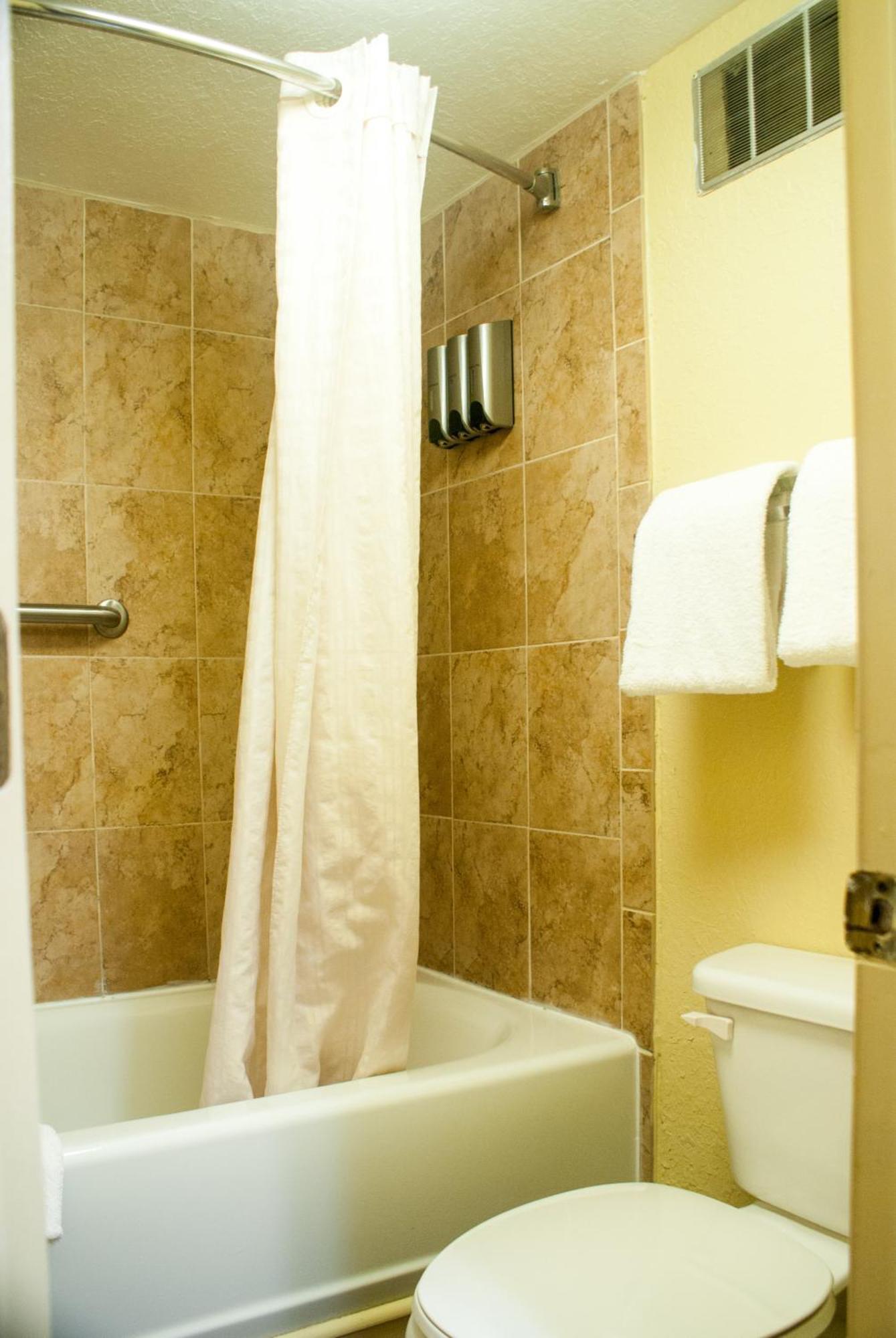 סיינט קלאוד Polynesian Inn חדר תמונה